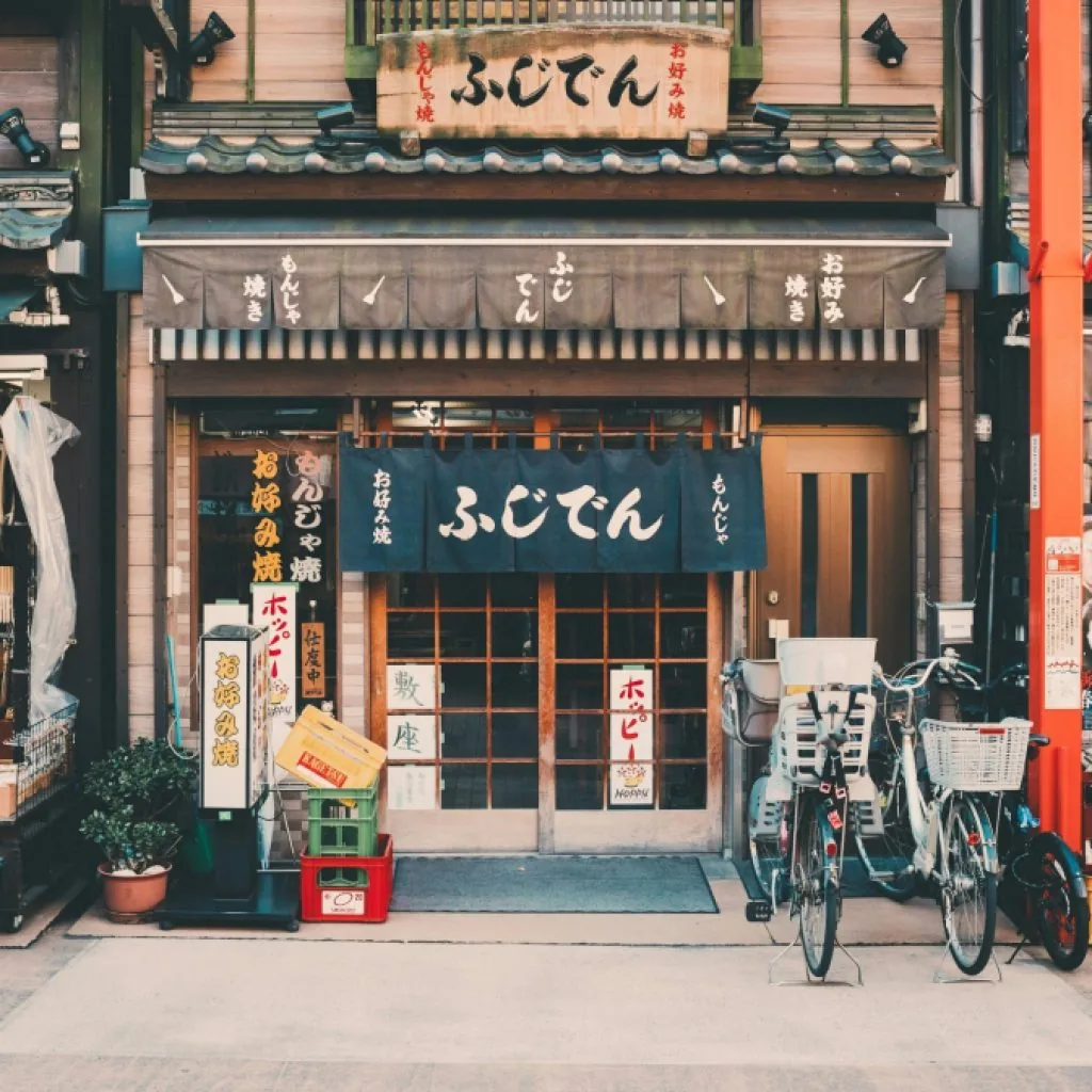 Discover Ho Chi Minh City With Tracie May: Your Guide to Food, Fashion and Fabulous Finds