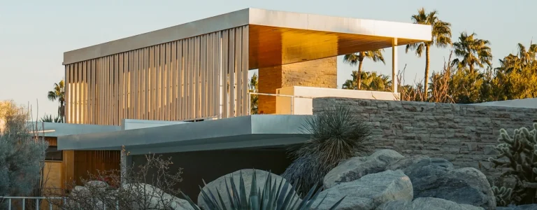 The ultimate guide to doing  the desert in style