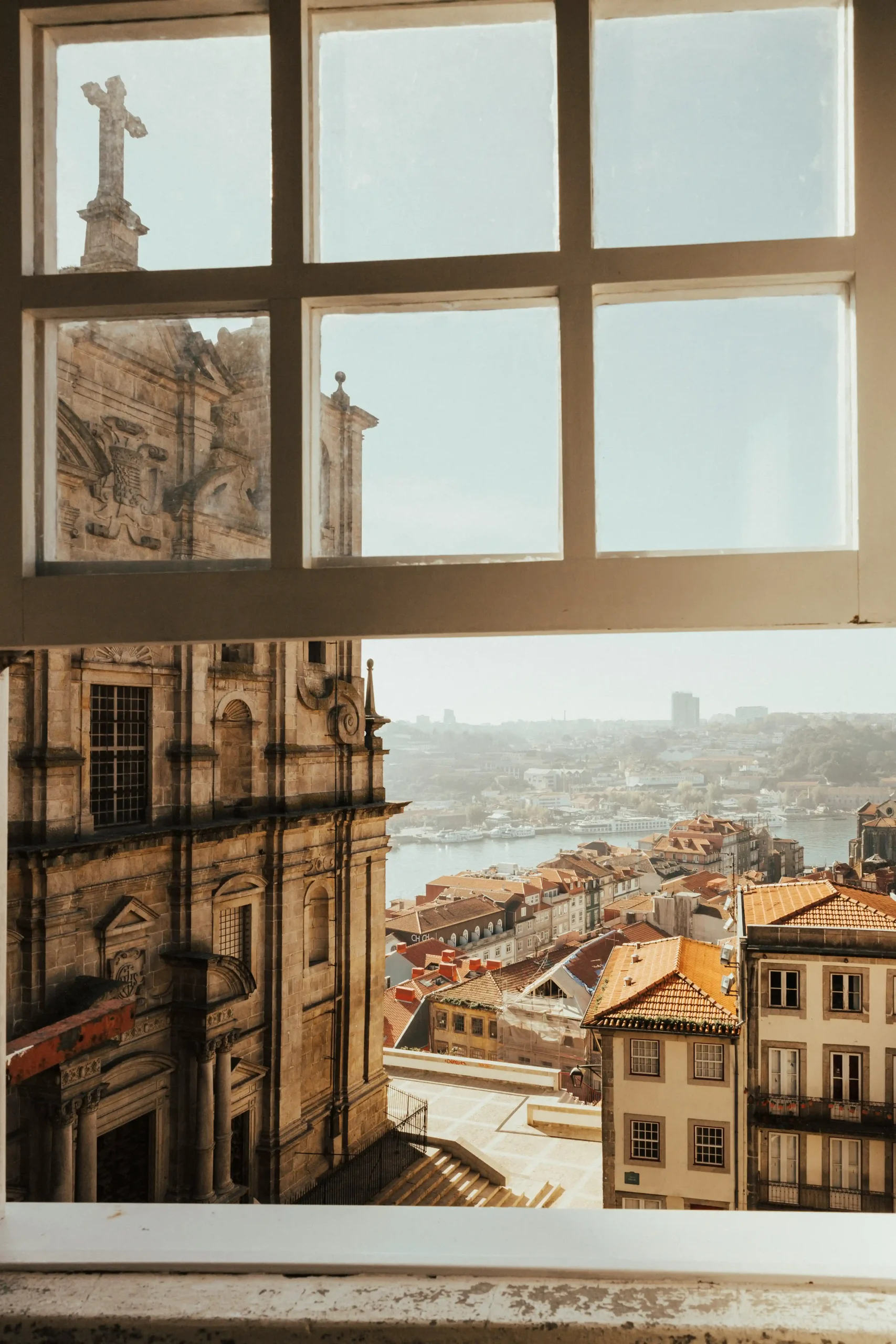 https://vabeau.crea8ivedev.com/wp-content/uploads/2026/06/Portugal-2-scaled.webp