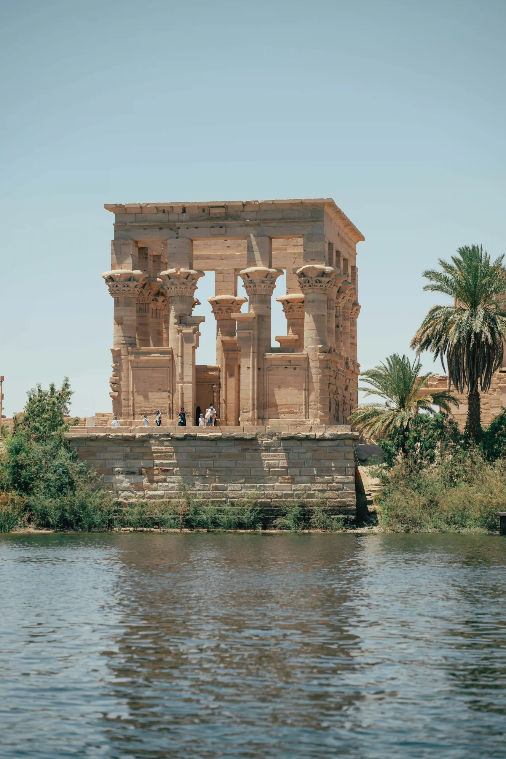 https://vabeau.crea8ivedev.com/wp-content/uploads/2026/06/egypt-2-scaled.webp