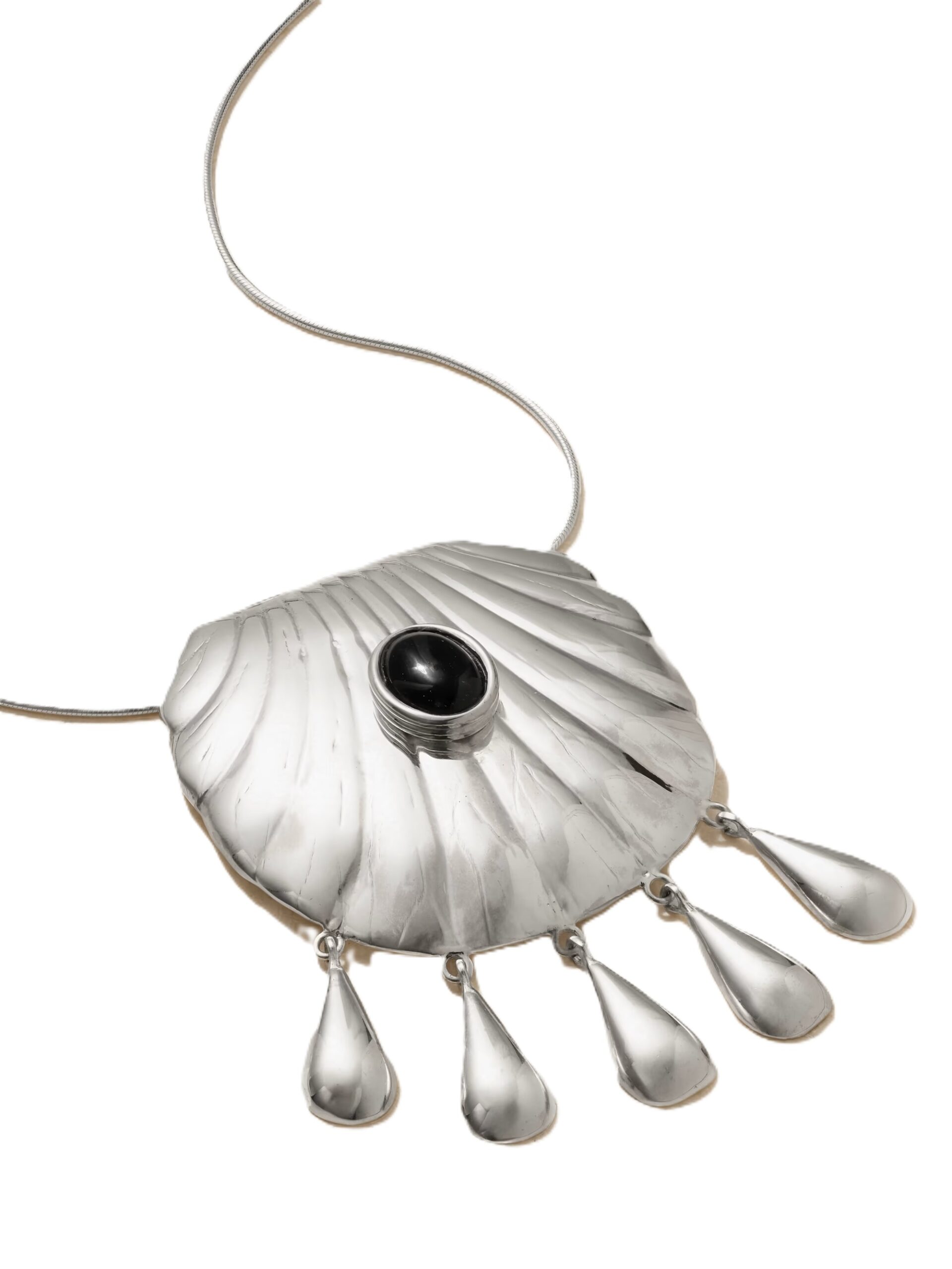 Petra silver onyx necklace