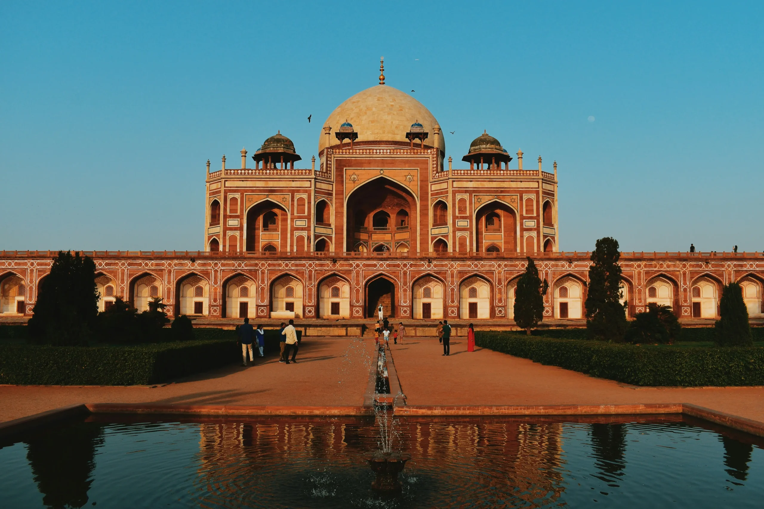 Humayun's Tomb, Delhi Image credit - shubham-sharma