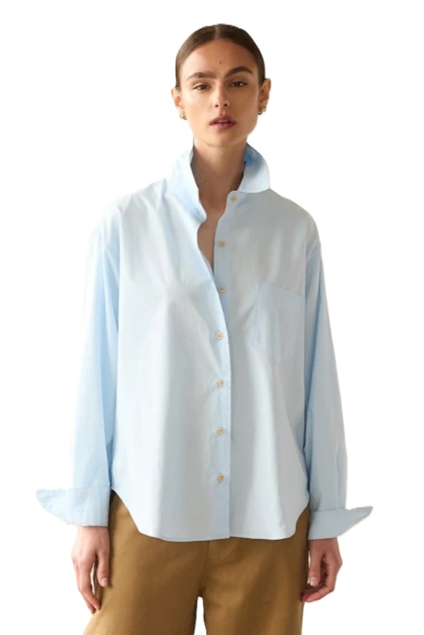 The Weekend Shirt in Baby Blue